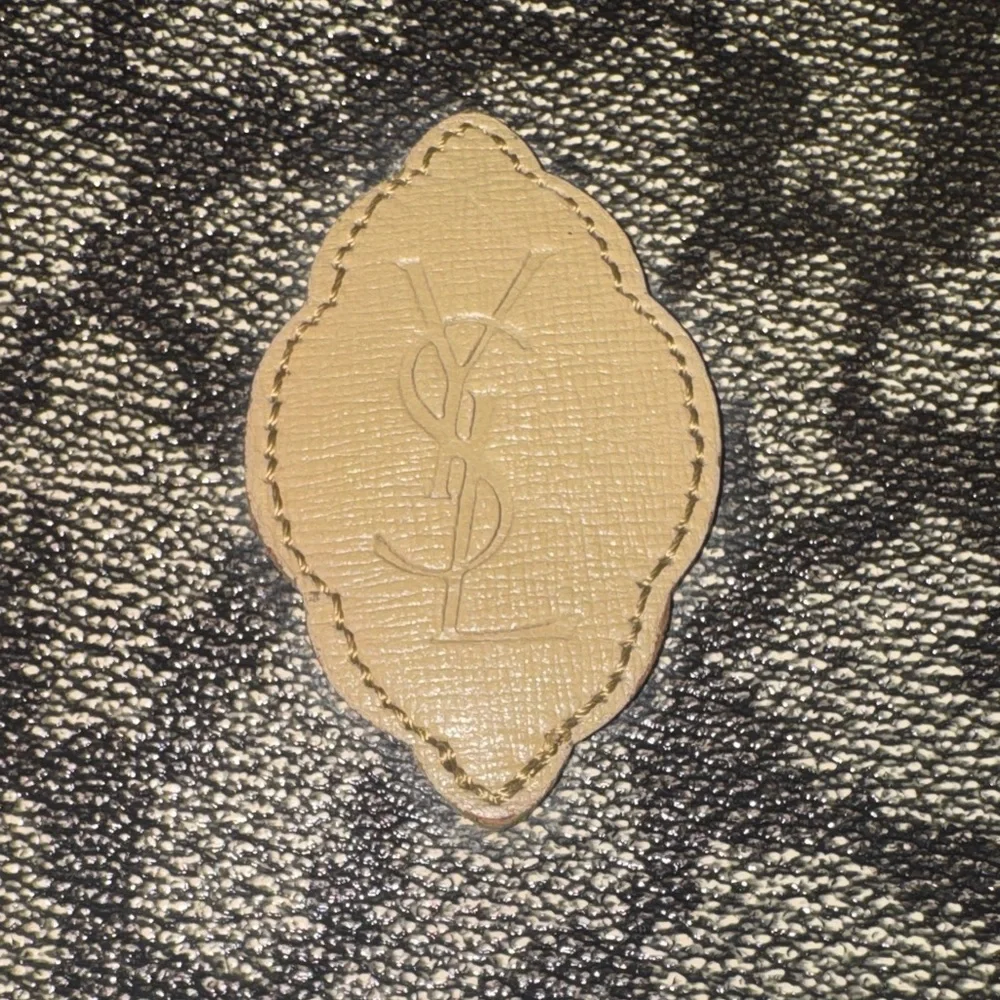 Yves Saint Laurent Brown Leopard-Print clutch/Pouchette - Picture 3 of 10